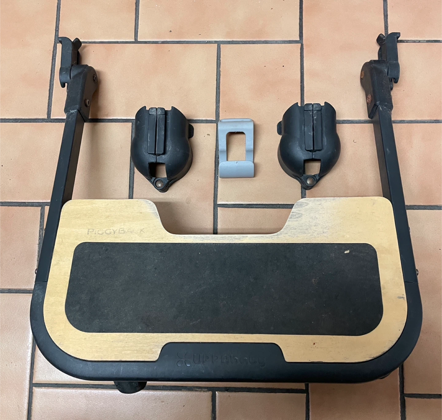 UPPAbaby Cruz V1 Piggy Back Ride-On Board with replacement latch