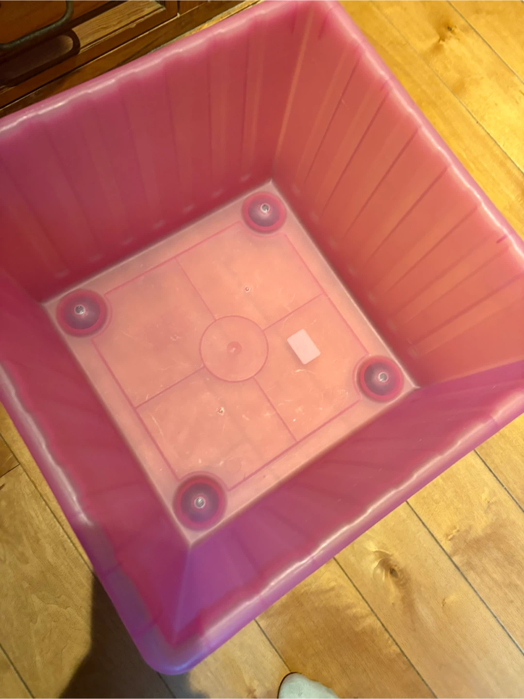 IKEA VESSLA Pink Storage Bin with Lid and Wheels - photo 3