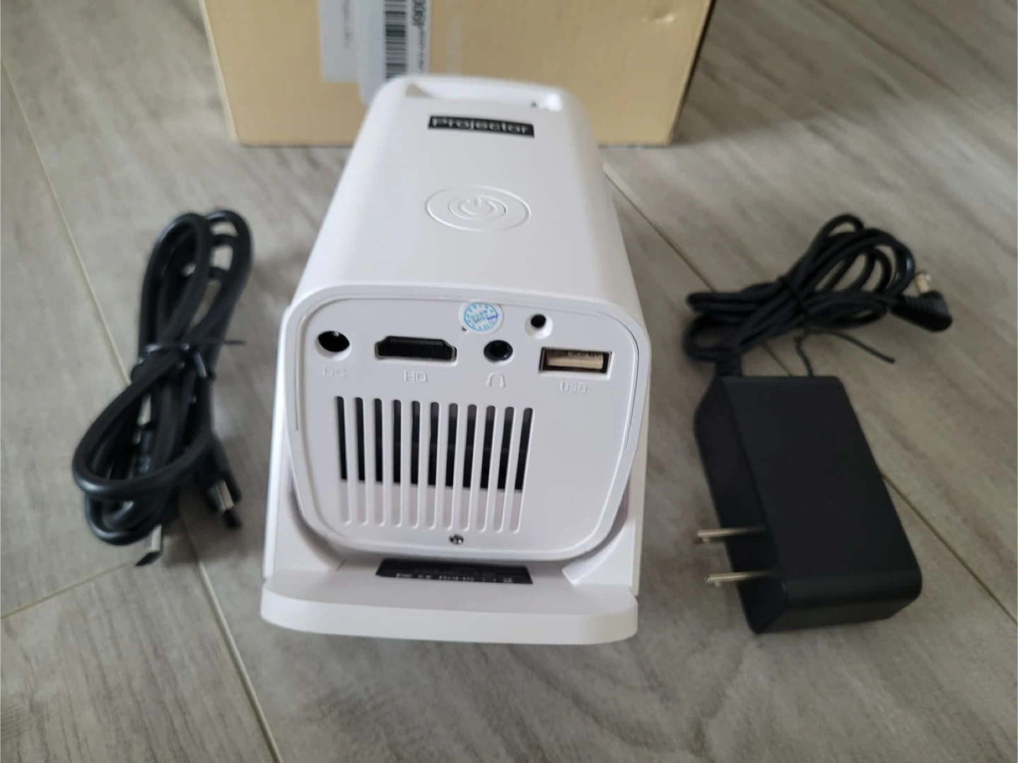 White Projector with 270° Rotation and 4K Support - photo 5