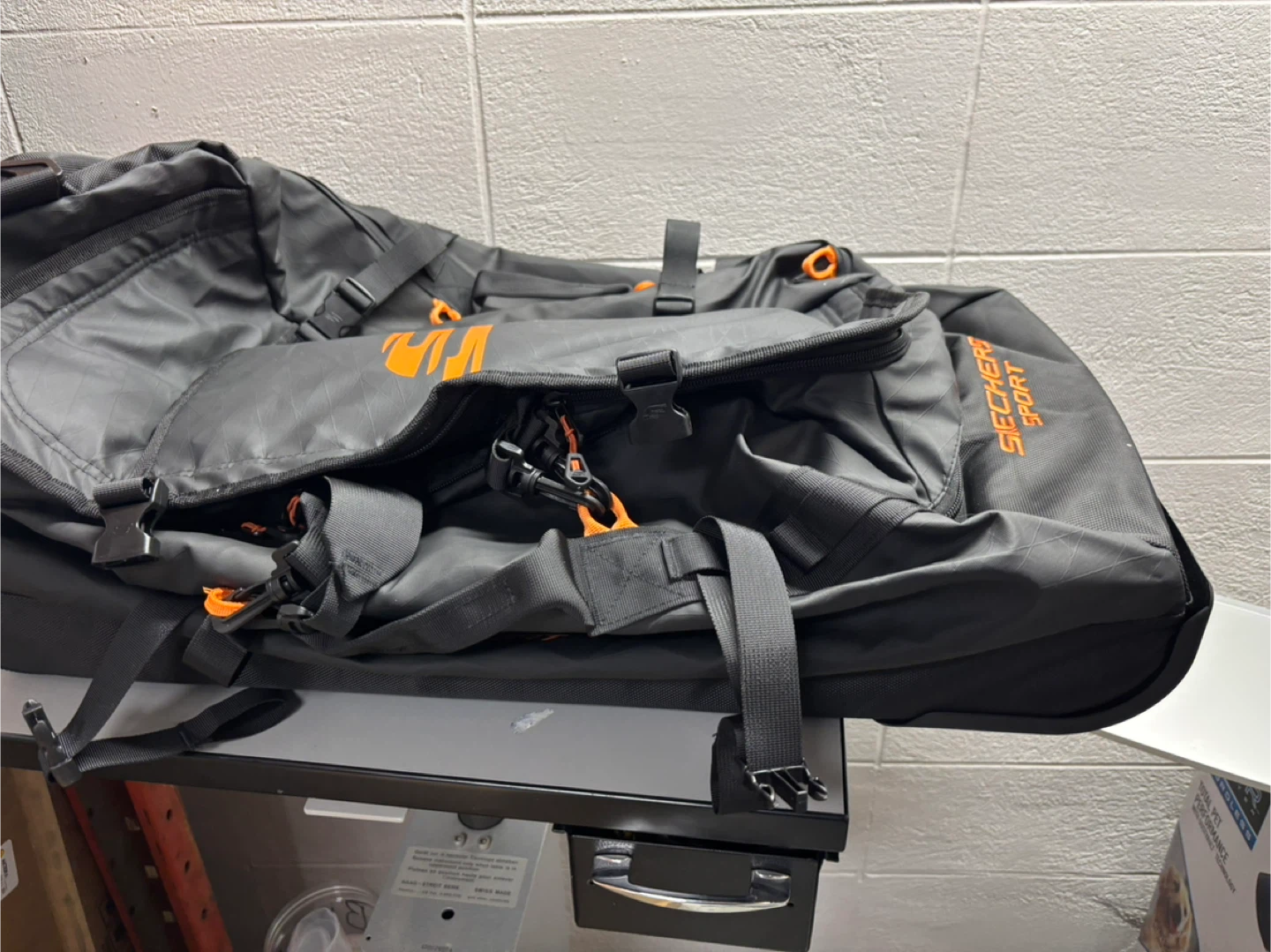 Skechers Sport Rolling Duffel Bag 65L Black Orange