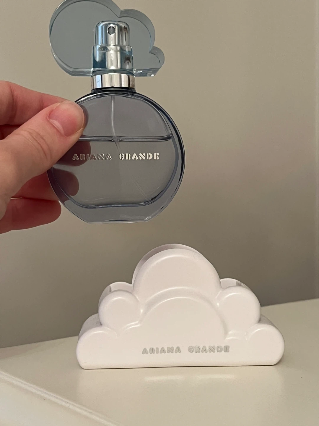 Ariana Grande Cloud Eau de Parfum Spray