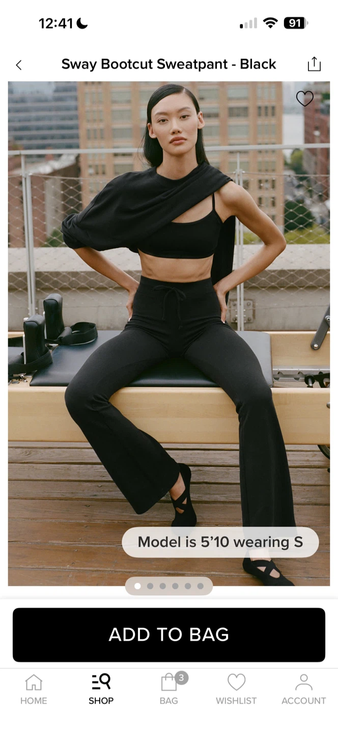 Alo Yoga Sway Bootcut Sweatpant - Black