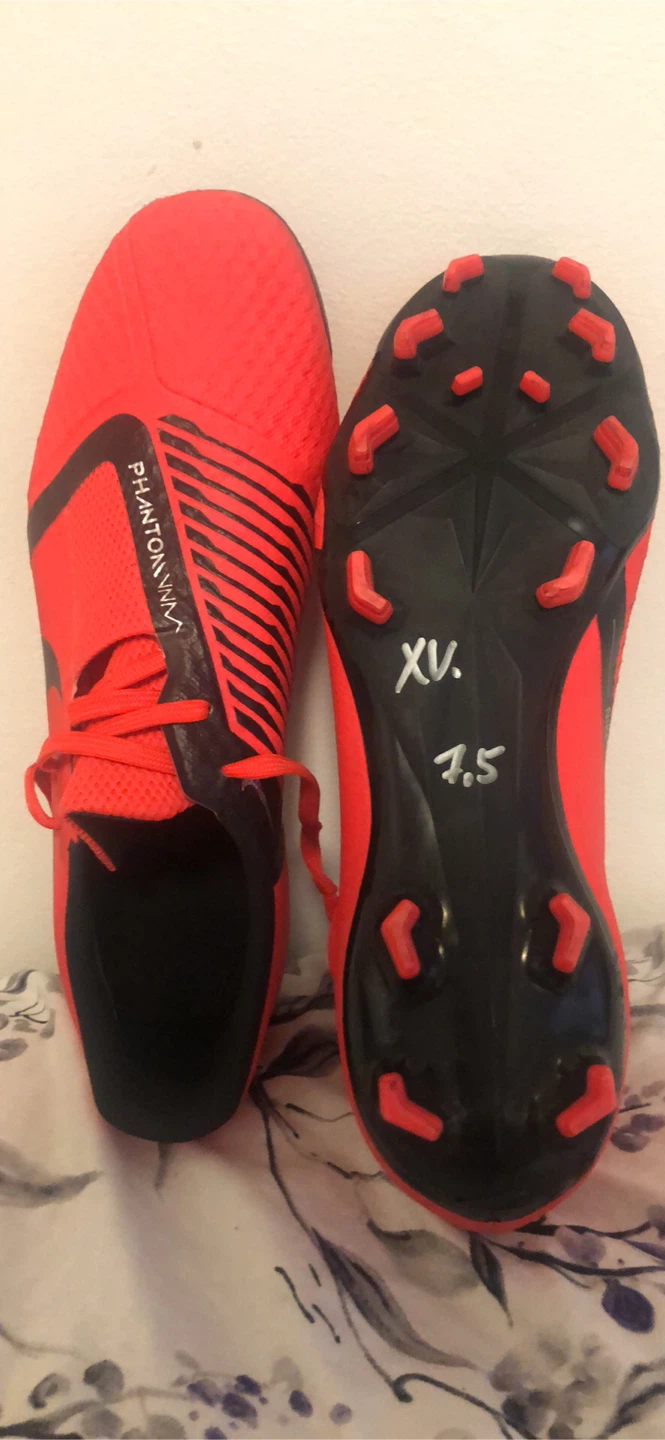 Nike Phantom Vision Soccer Cleats - Size 7.5 - photo 2