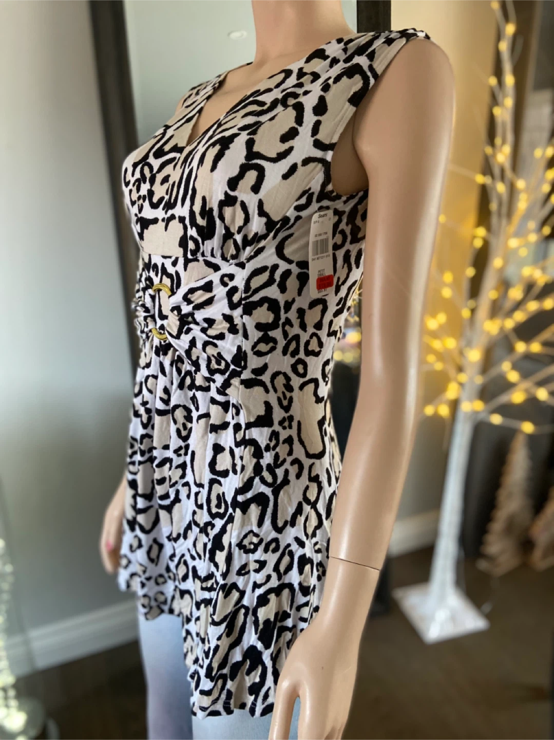 NWT: Liz Lange Women's Sleeveless Leopard Print Top S - photo 5