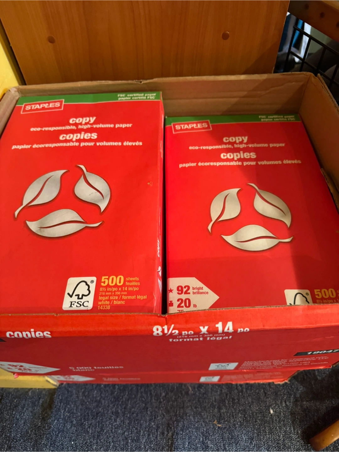 Staples Copy Paper 8.5" x 14" Legal Size (500 Sheets)