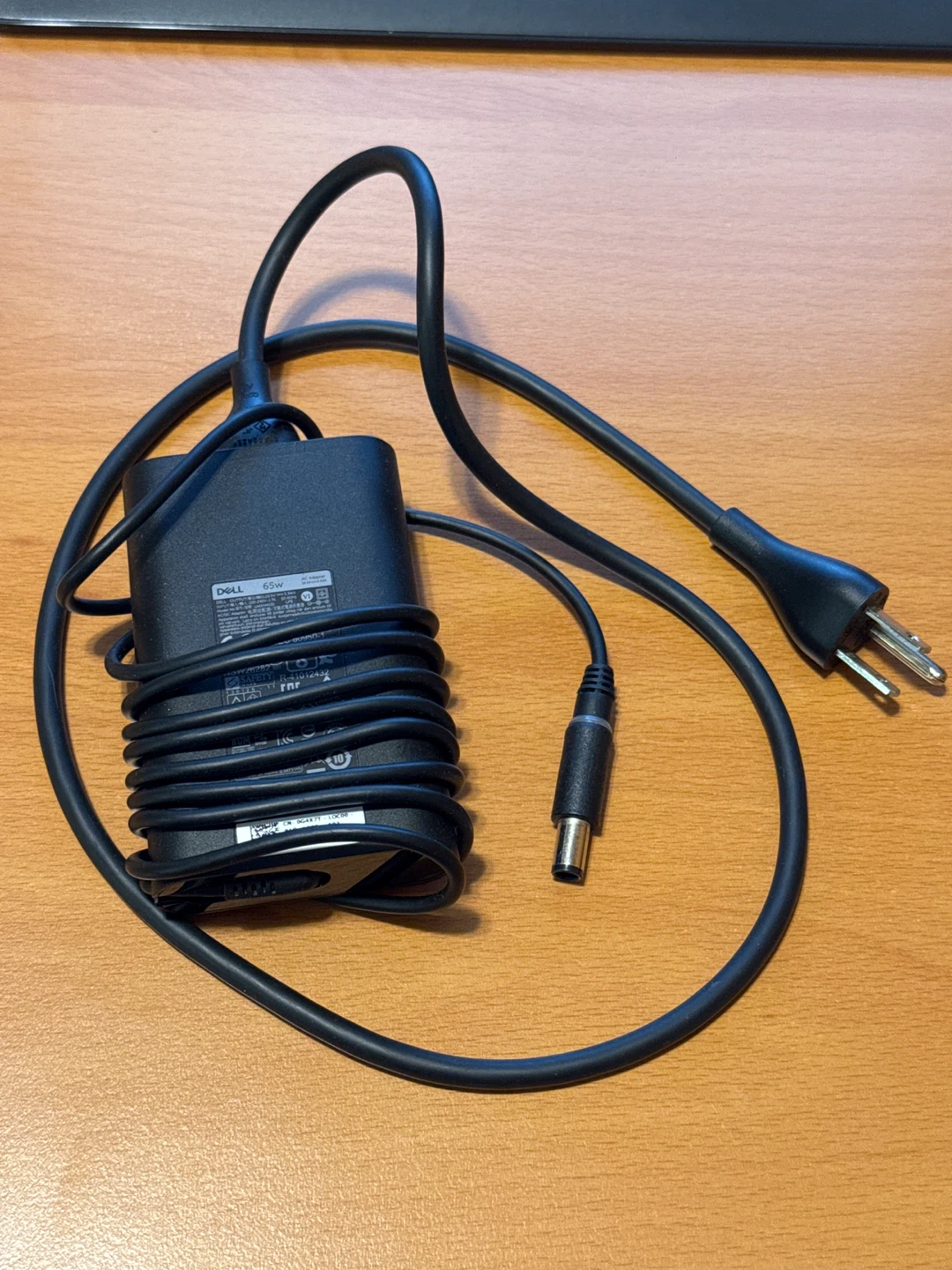 Dell 65W AC Adapter Laptop Charger
