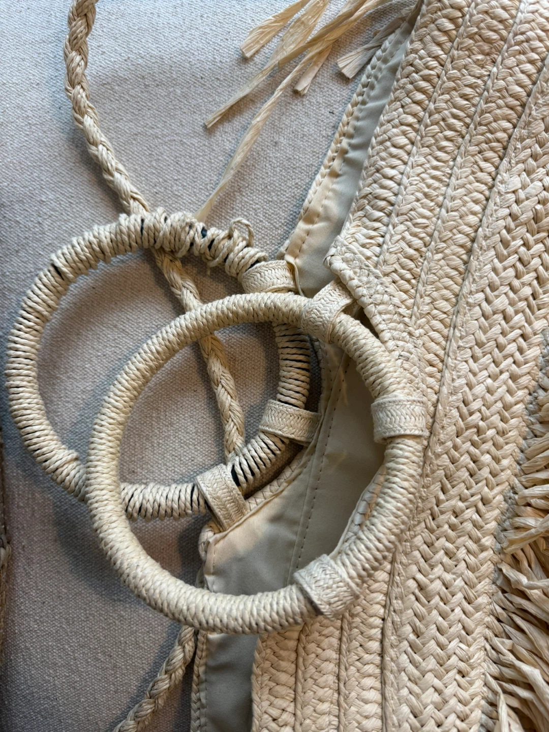 Straw Tote Bag with Fringes - photo 4