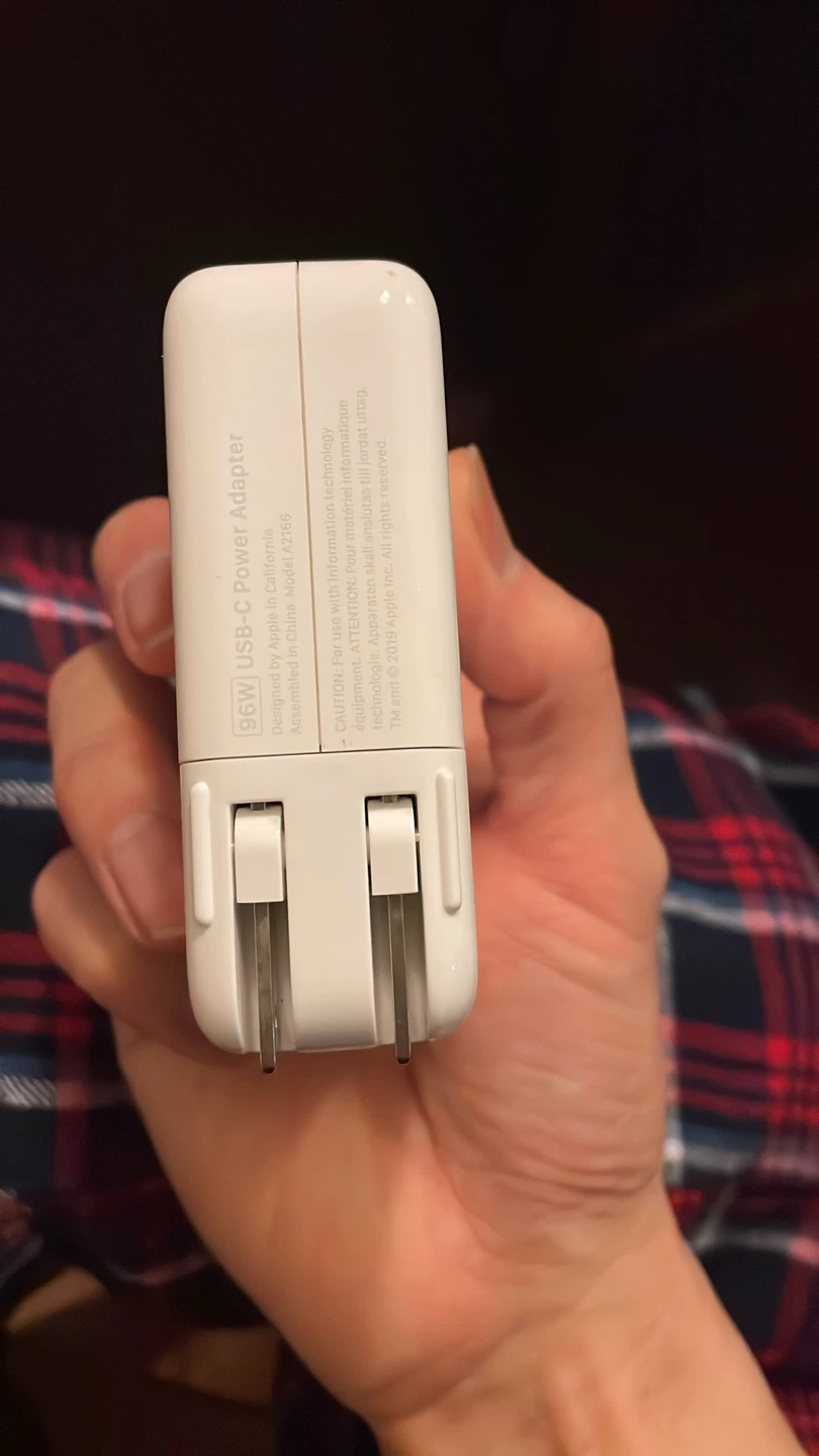 Apple 96W USB-C Power Adapter - photo 2