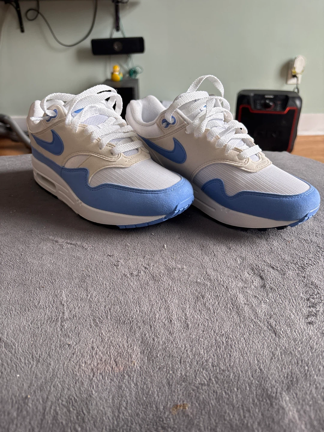 Nike Air Max 1 Women's Sneakers - White/Royal Pulse