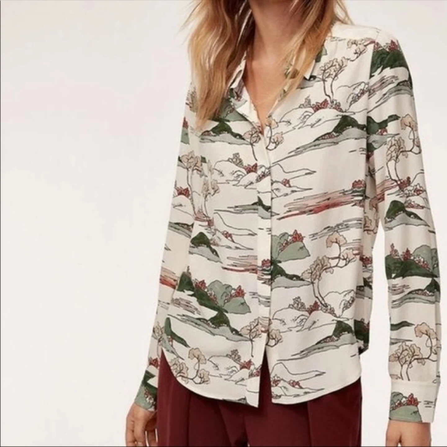 Aritzia Wilfred Printed Short Sleeve Silk Blouse