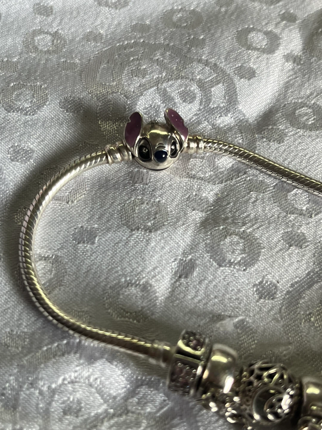 Stitch pandora necklace - photo 3