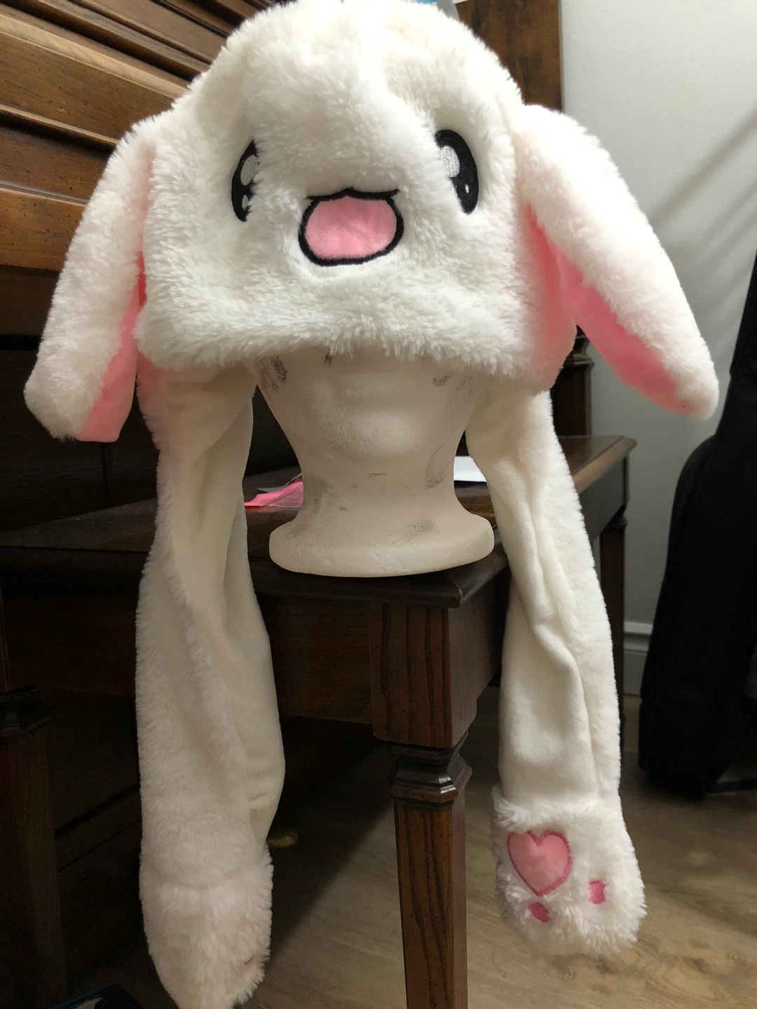 kid moving ears hat