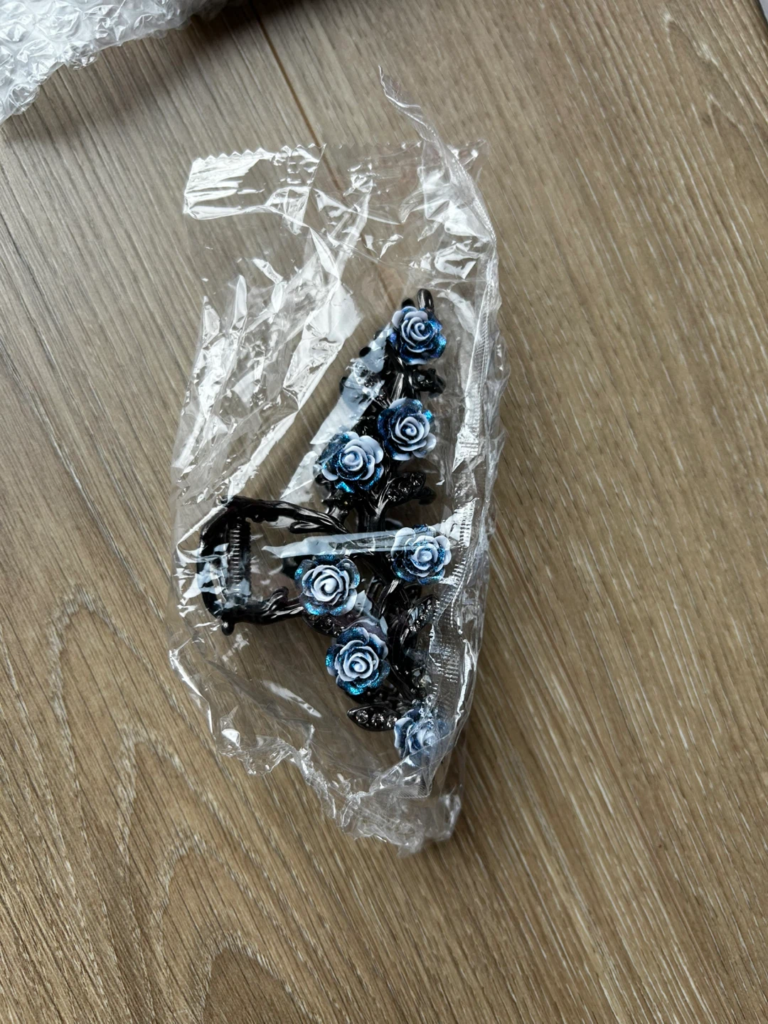 Blue Rose Hair Claw Clip - photo 2