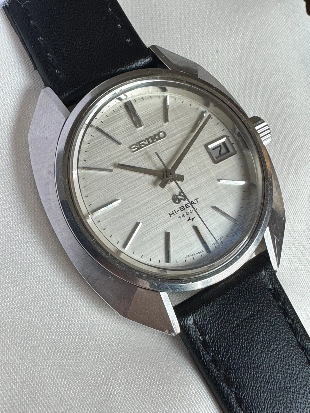 Grand Seiko Vintage “Batwing” Watch Hi-beat 37mm 4522-7000