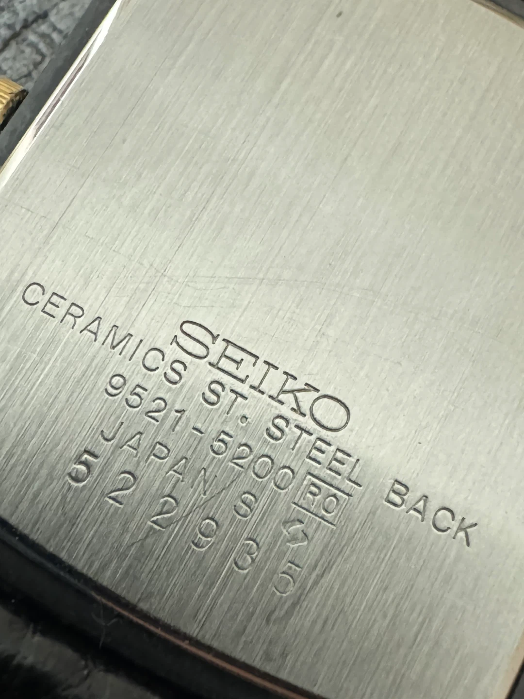 Seiko Dolce Black Ceramic Quartz Tank Watch 27mm 9521-5200 - photo 3