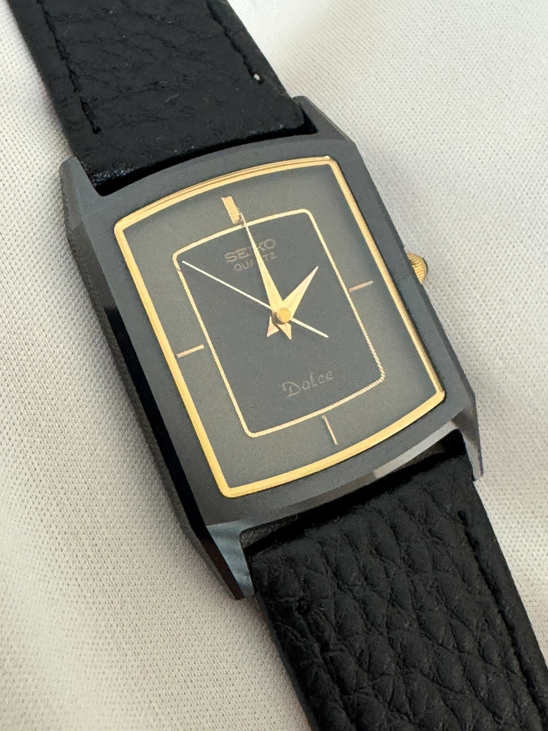 Seiko Dolce Black Ceramic Quartz Tank Watch 27mm 9521-5200