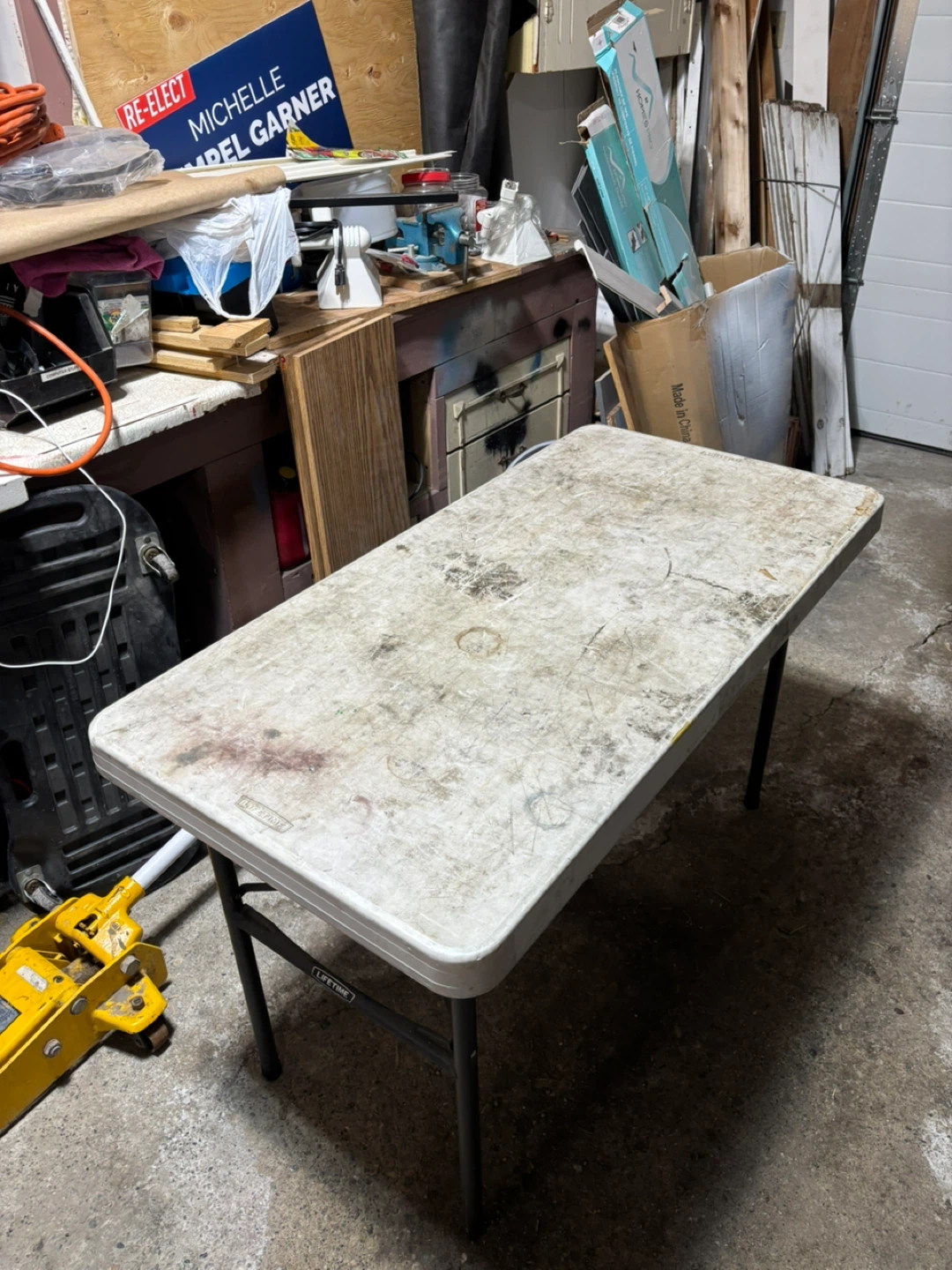 Lifetime Folding Table - photo 3