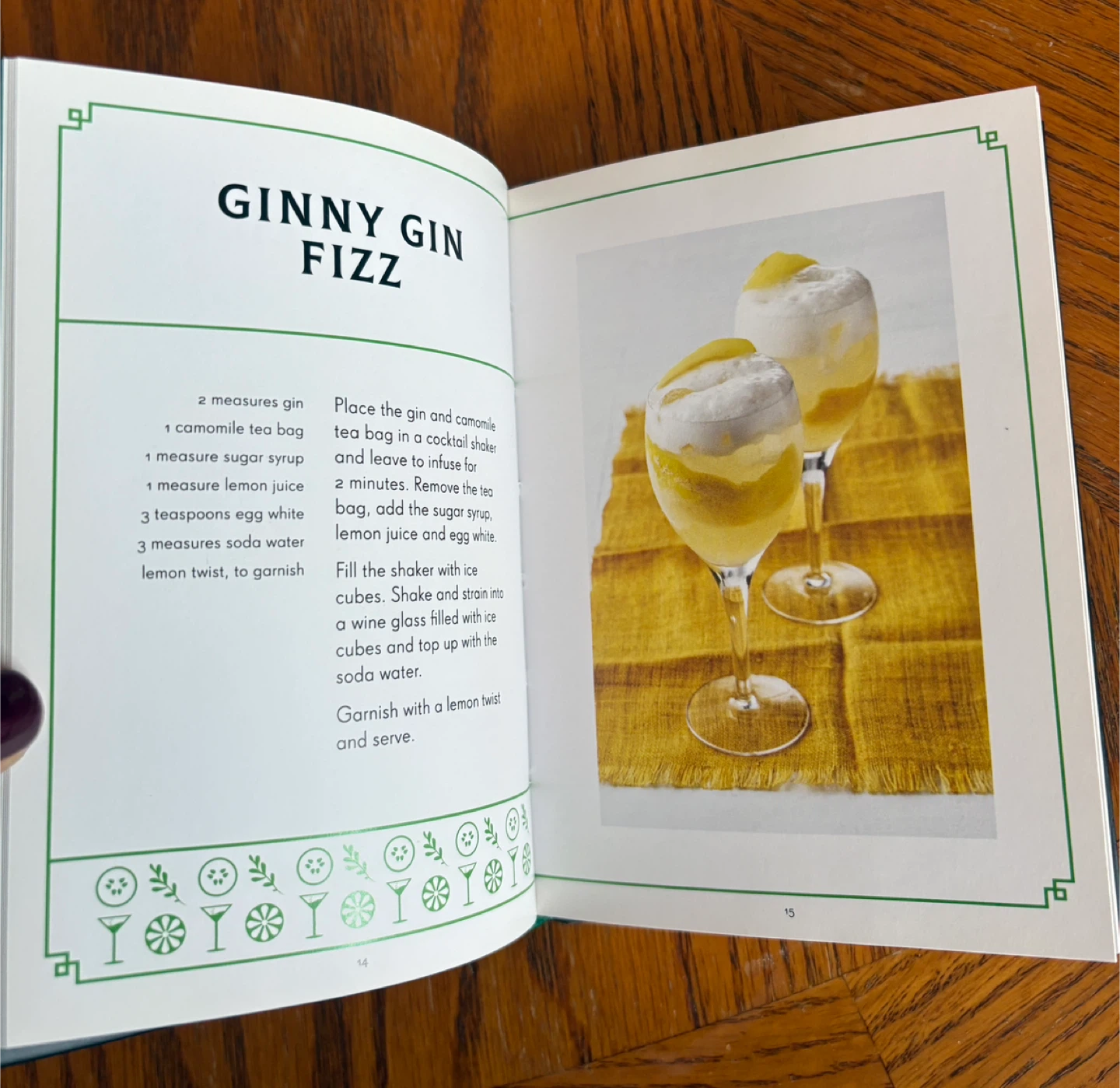 'The Little Black Book of Gin Cocktails' - photo 4
