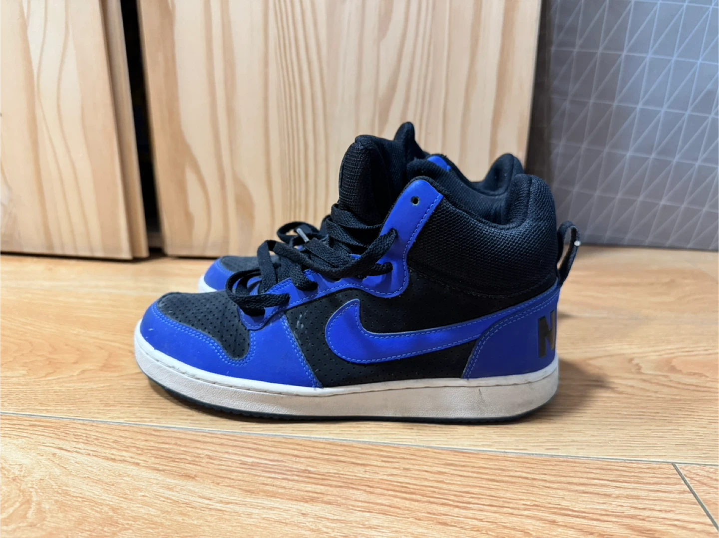 Nike Court Borough Mid Shoes Sneakers - photo 2