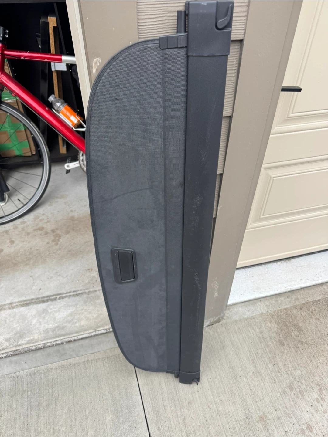 OEM Audi Trunk Cargo Cover Retractable - photo 2