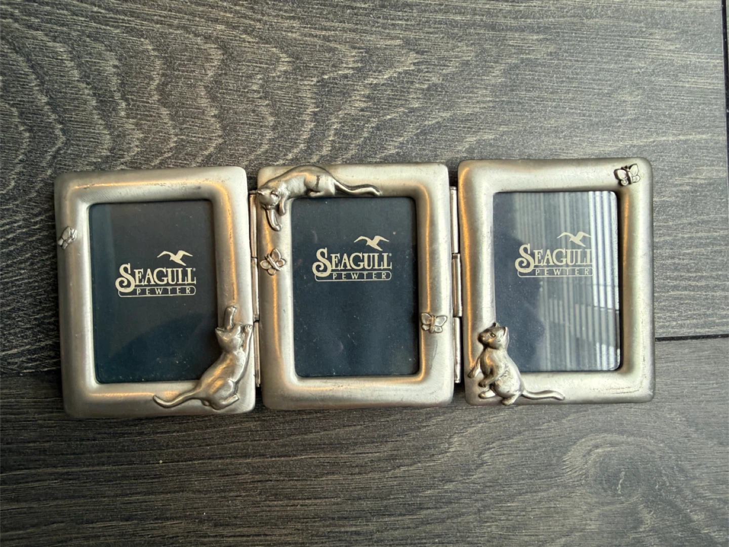 Seagull Pewter Tri-Fold Photo Frame with Cats - photo 2