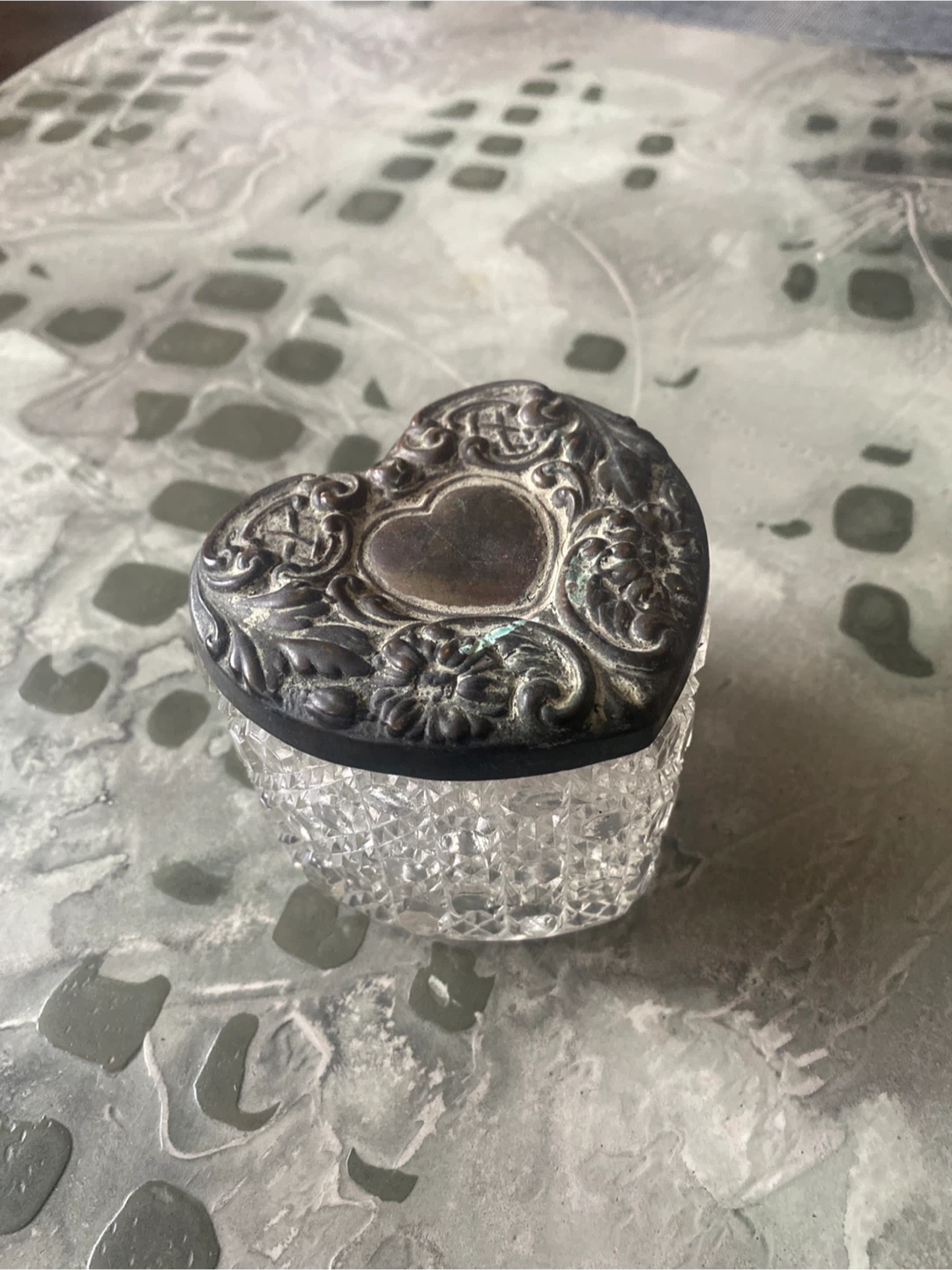 Vintage Heart Shaped Trinket Box - photo 2