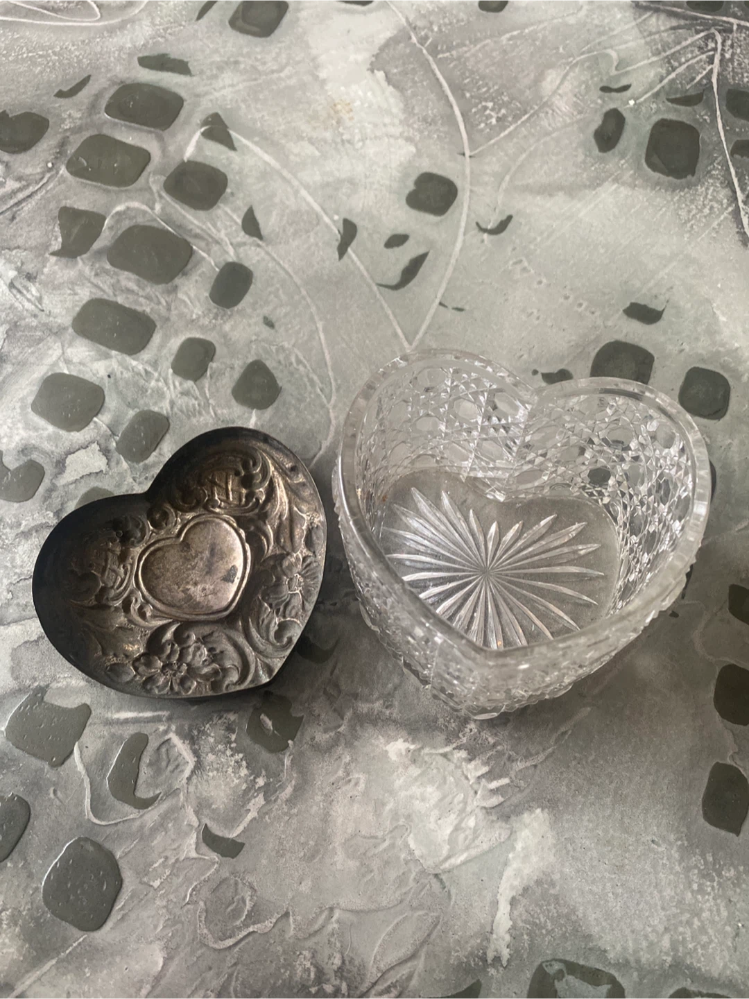 Vintage Heart Shaped Trinket Box - photo 4