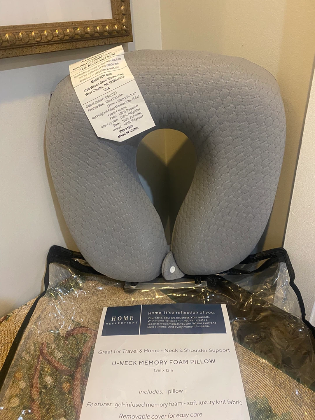 Home Reflections U-Neck Memory Foam Pillow - Gray - photo 2