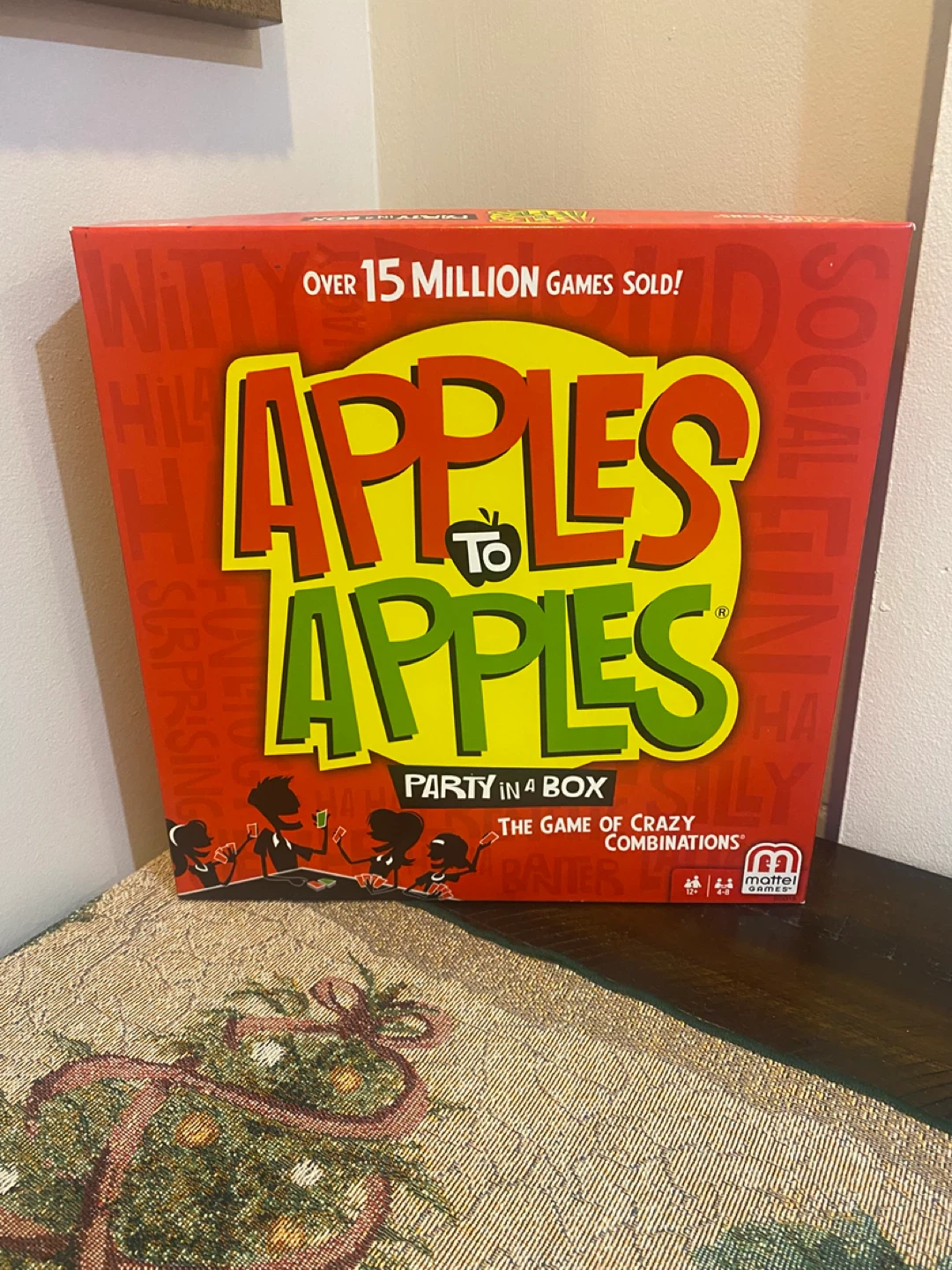 Apples to Apples Party in a Box Card Game