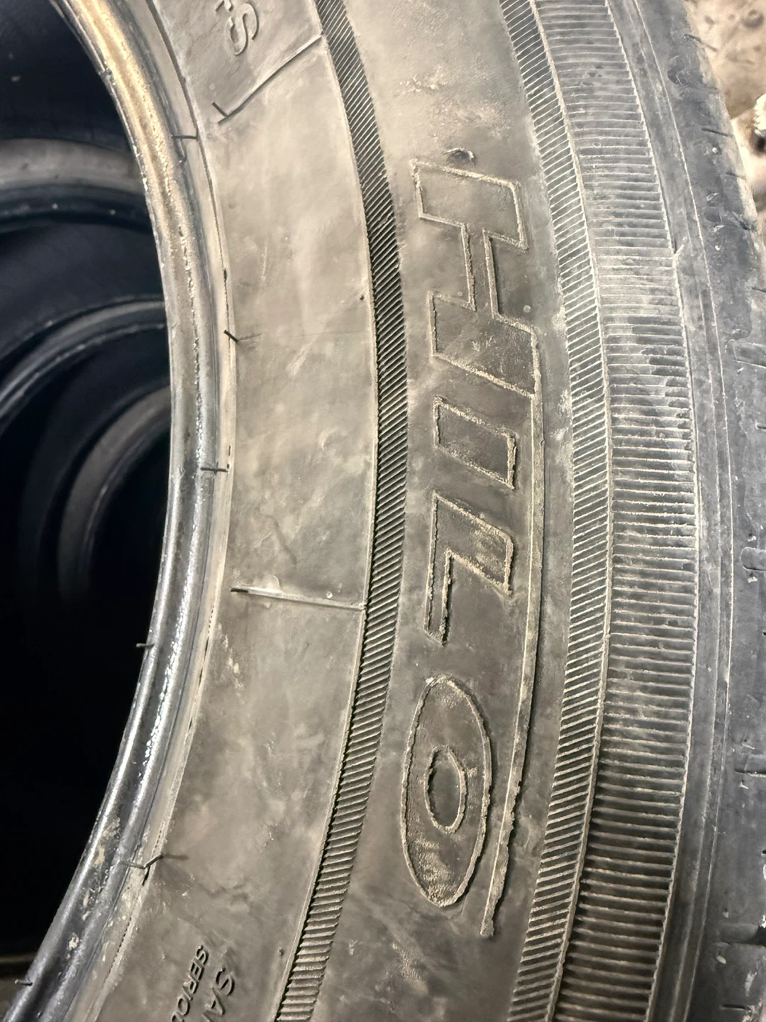 Toyo Sport XVT Tires (275/60R20) - photo 2