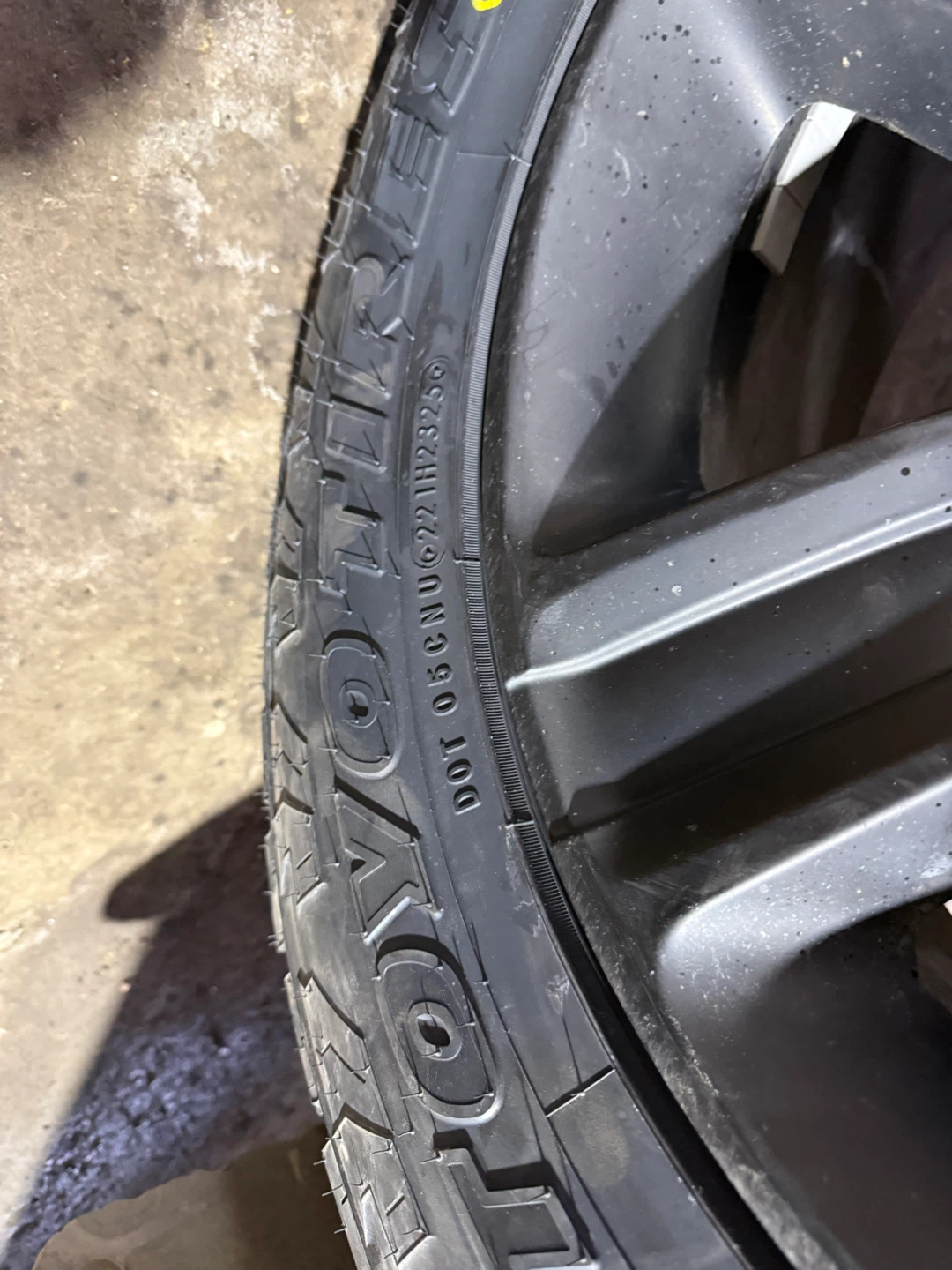 Toyo Sport XVT Tires (275/60R20) - photo 4