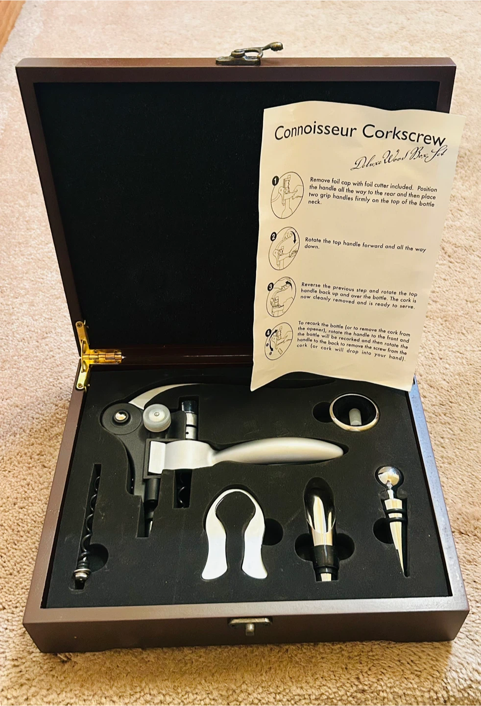 Connoisseur Corkscrew Deluxe Wood Box Set