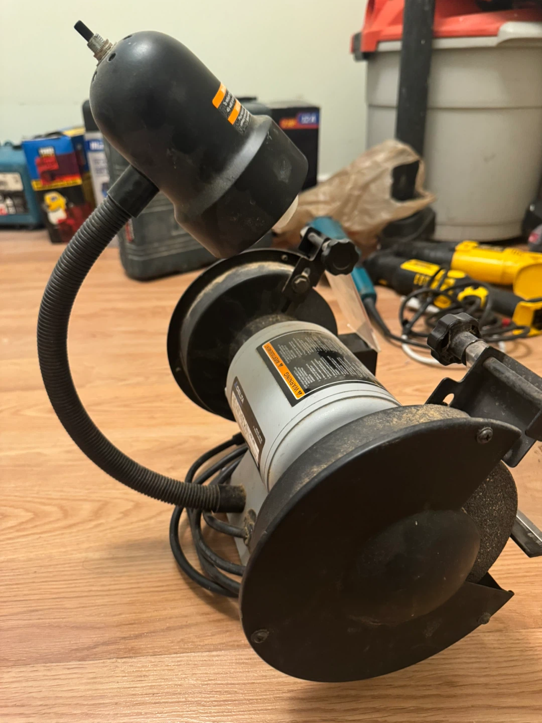 DELTA ShopMaster 6" Bench Grinder - photo 3