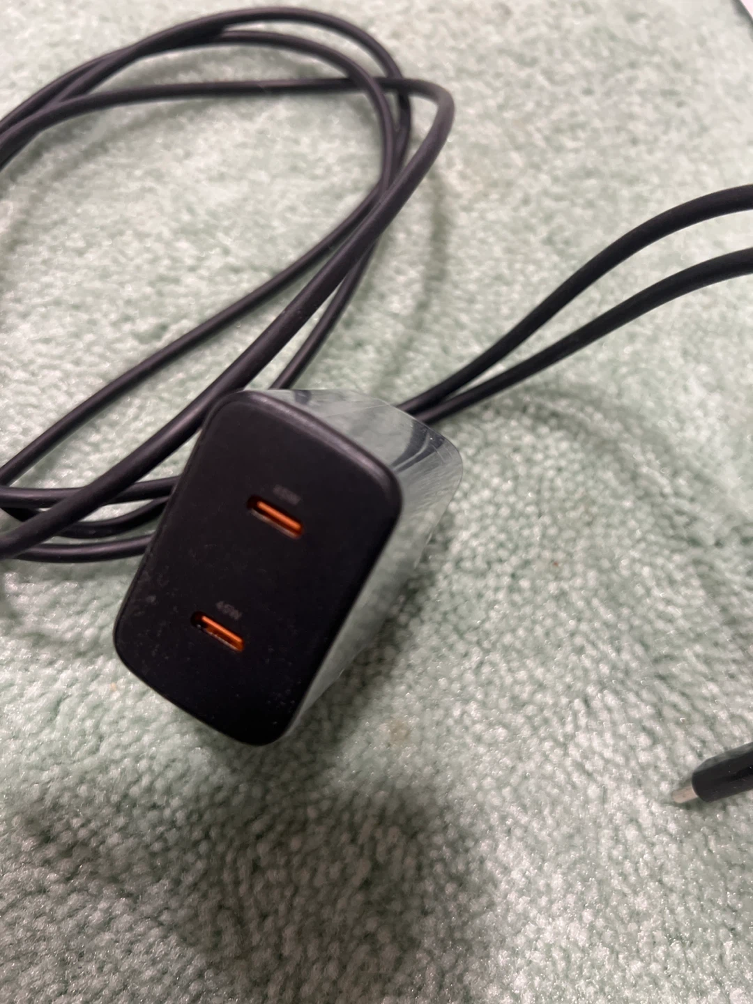 45W USB-C Fast Wall Charger - photo 4
