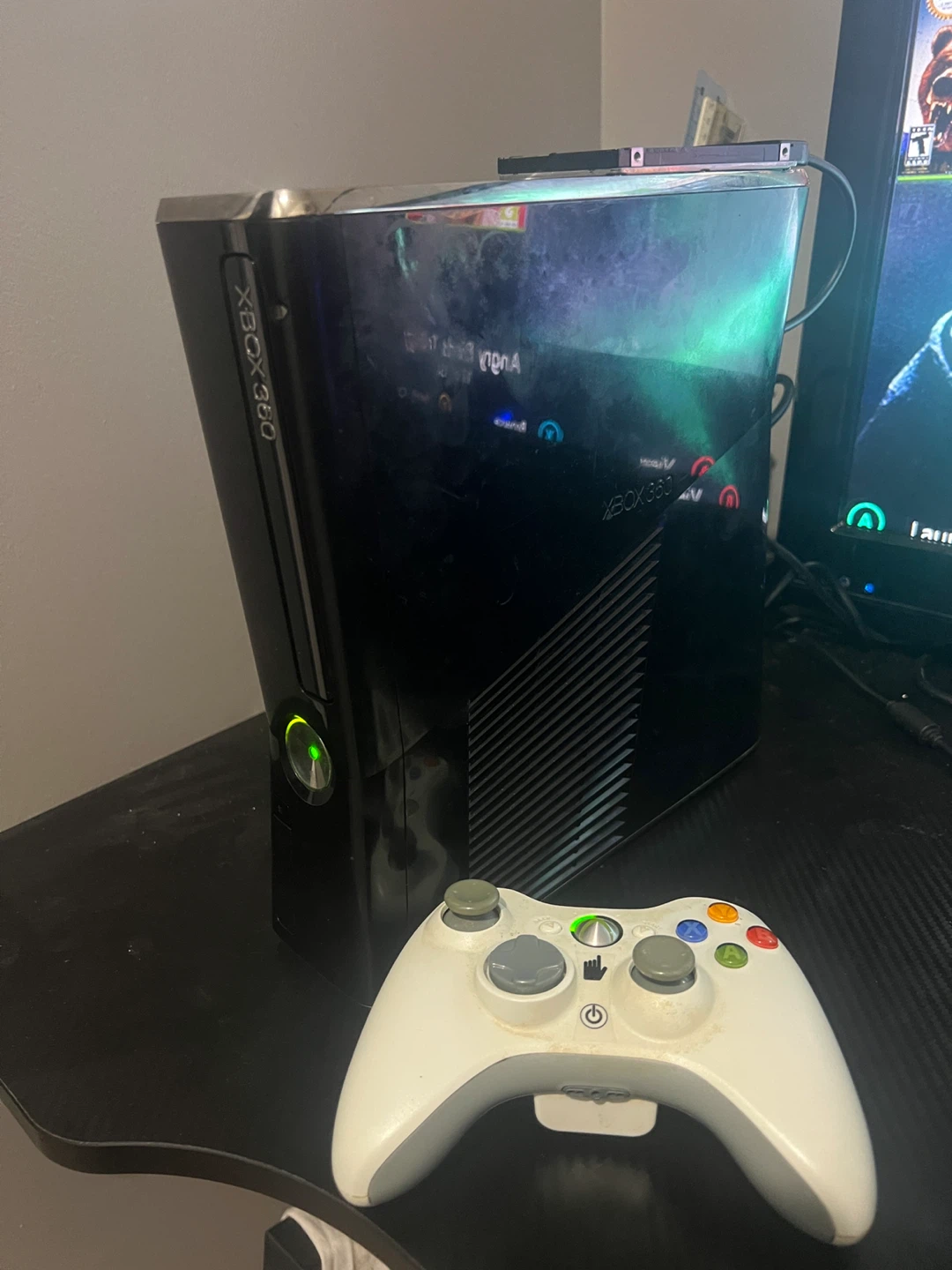 Xbox 360 S (RGH/JTAG Mod)