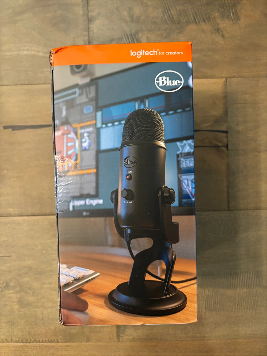 Logitech Blue Yeti USB Microphone