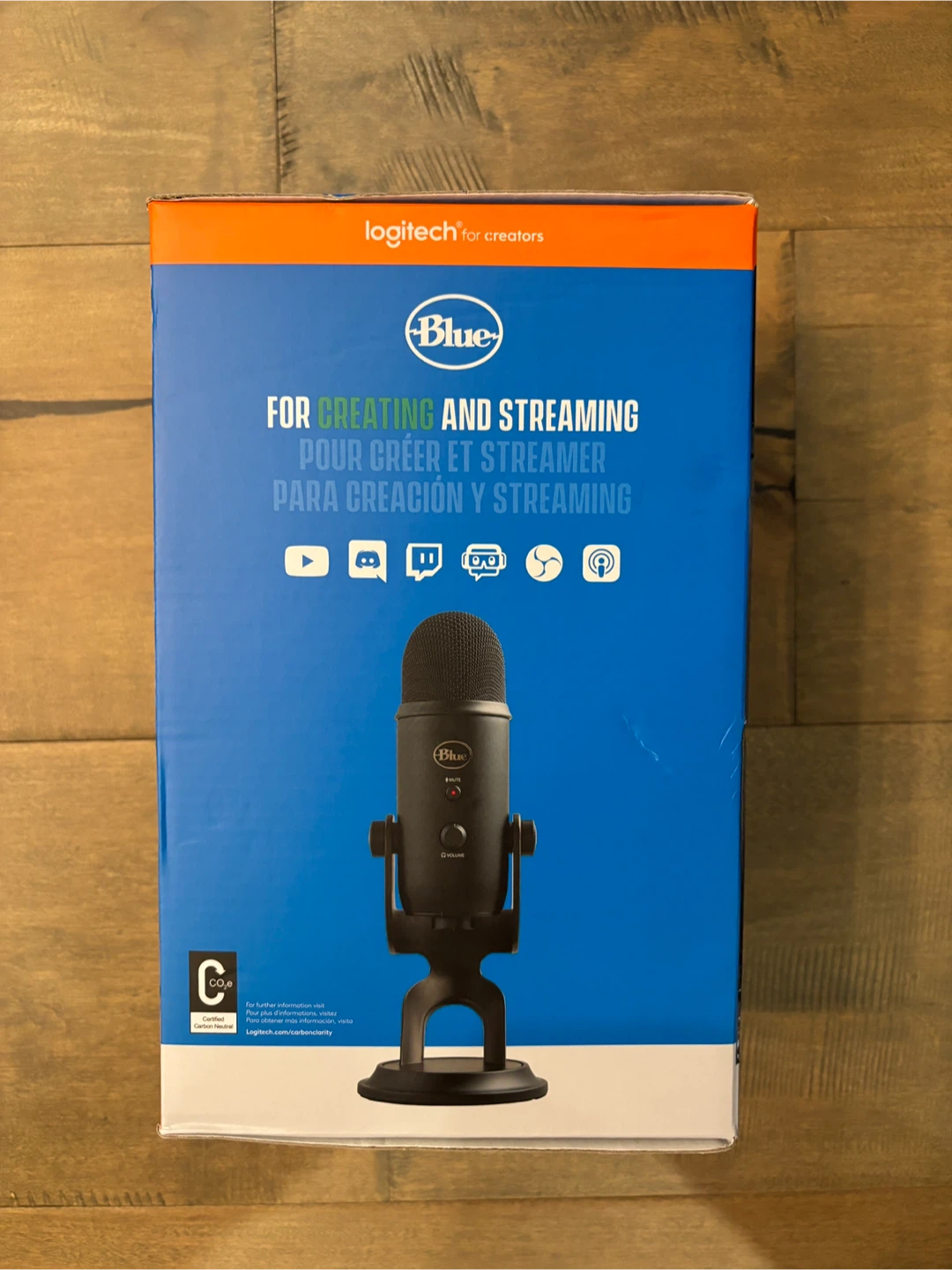 Logitech Blue Yeti USB Microphone - photo 2