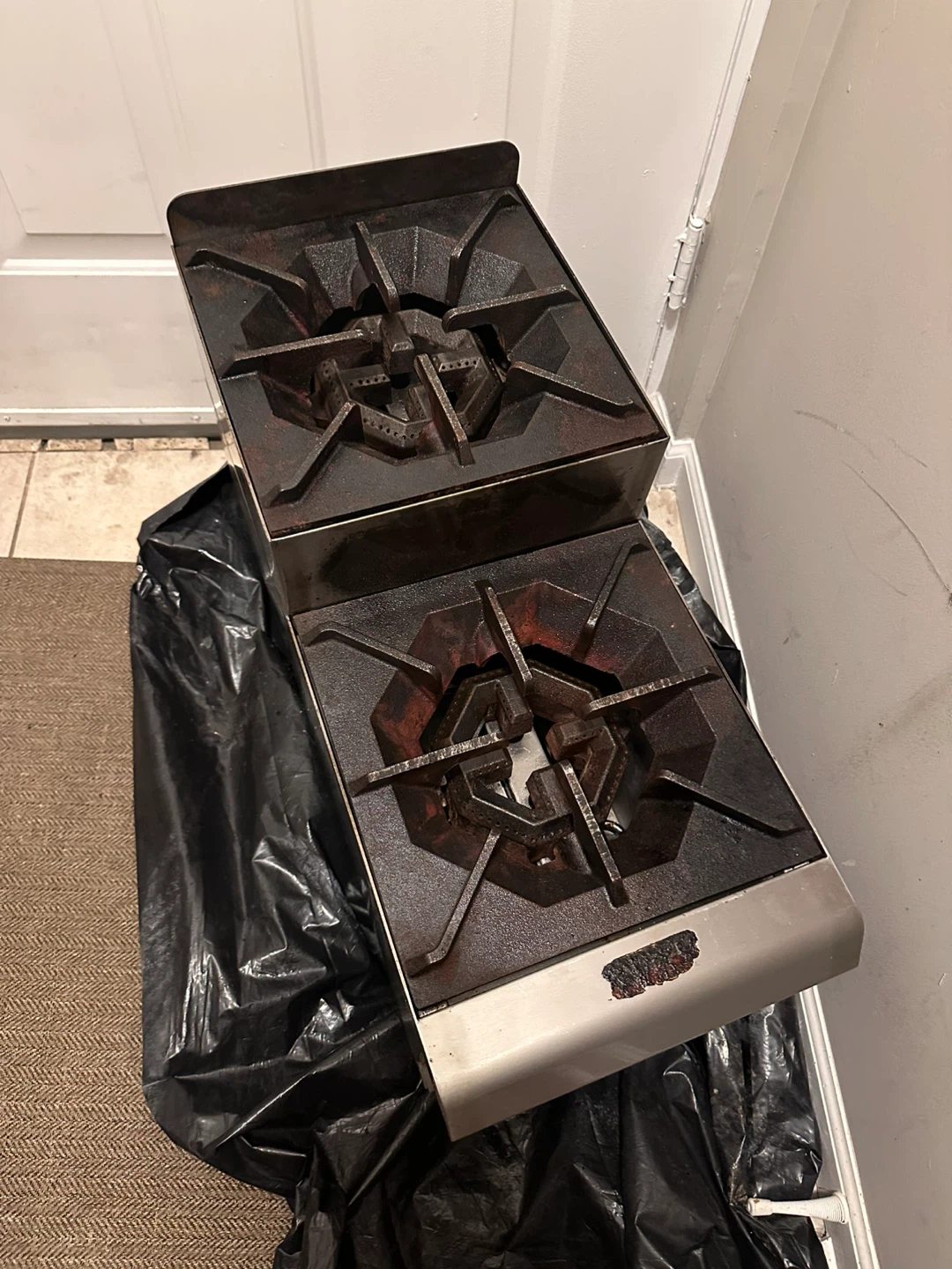 CPG 12” step up Double Burner Commercial Stove Natural Gas - photo 3