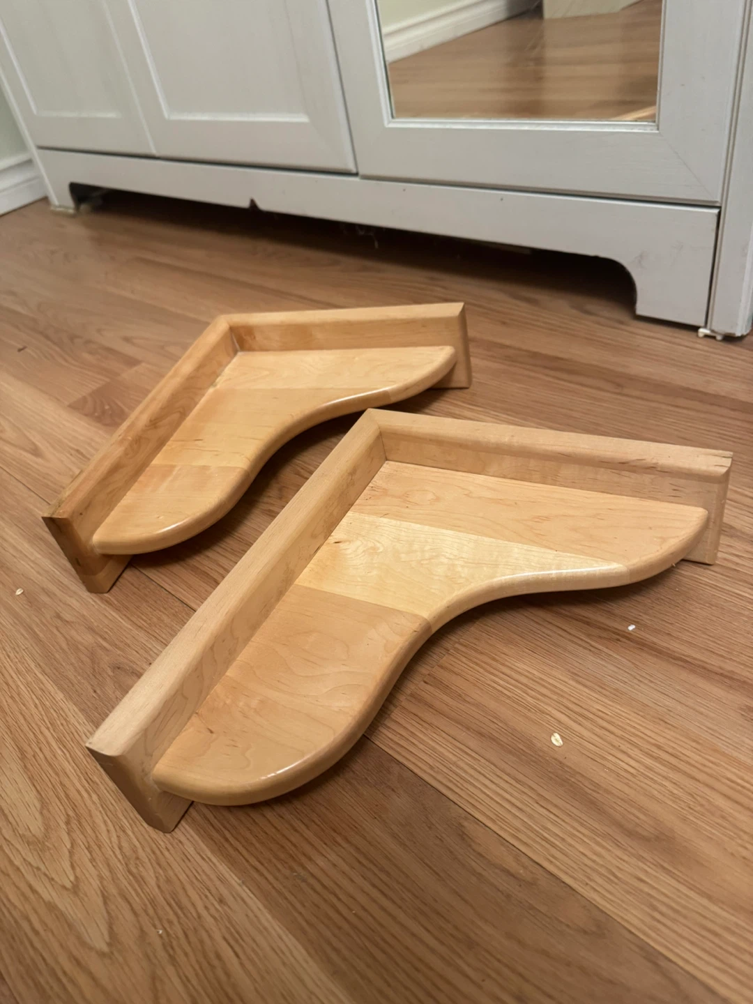 Pair of Maple Wood Corner Shelf Brackets