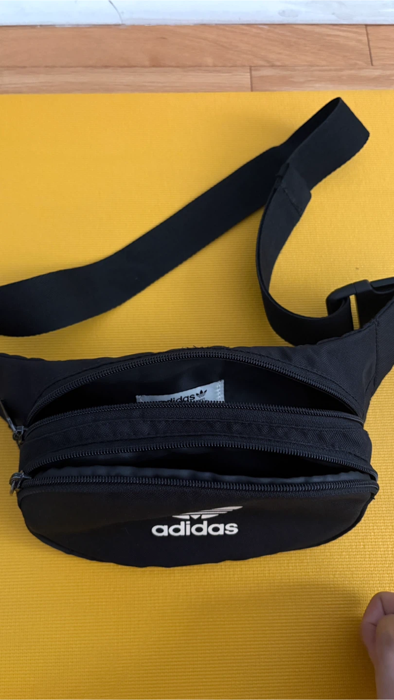 Adidas Black waist bag - photo 2