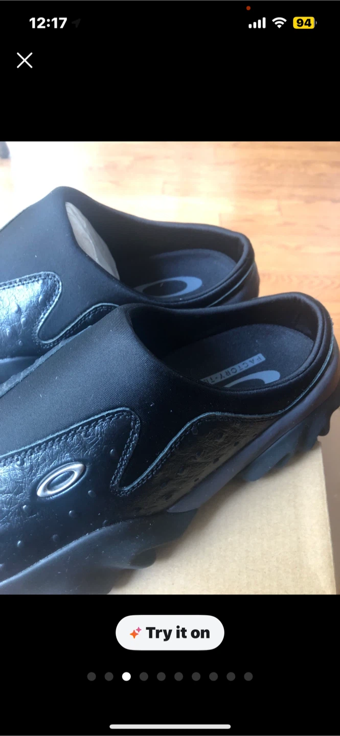 N E W   Oakley Factory Team Ostrich Chop Saw Mule Black Size 10 - photo 3