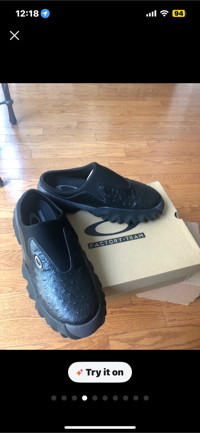 N E W   Oakley Factory Team Ostrich Chop Saw Mule Black Size 10 - photo 4