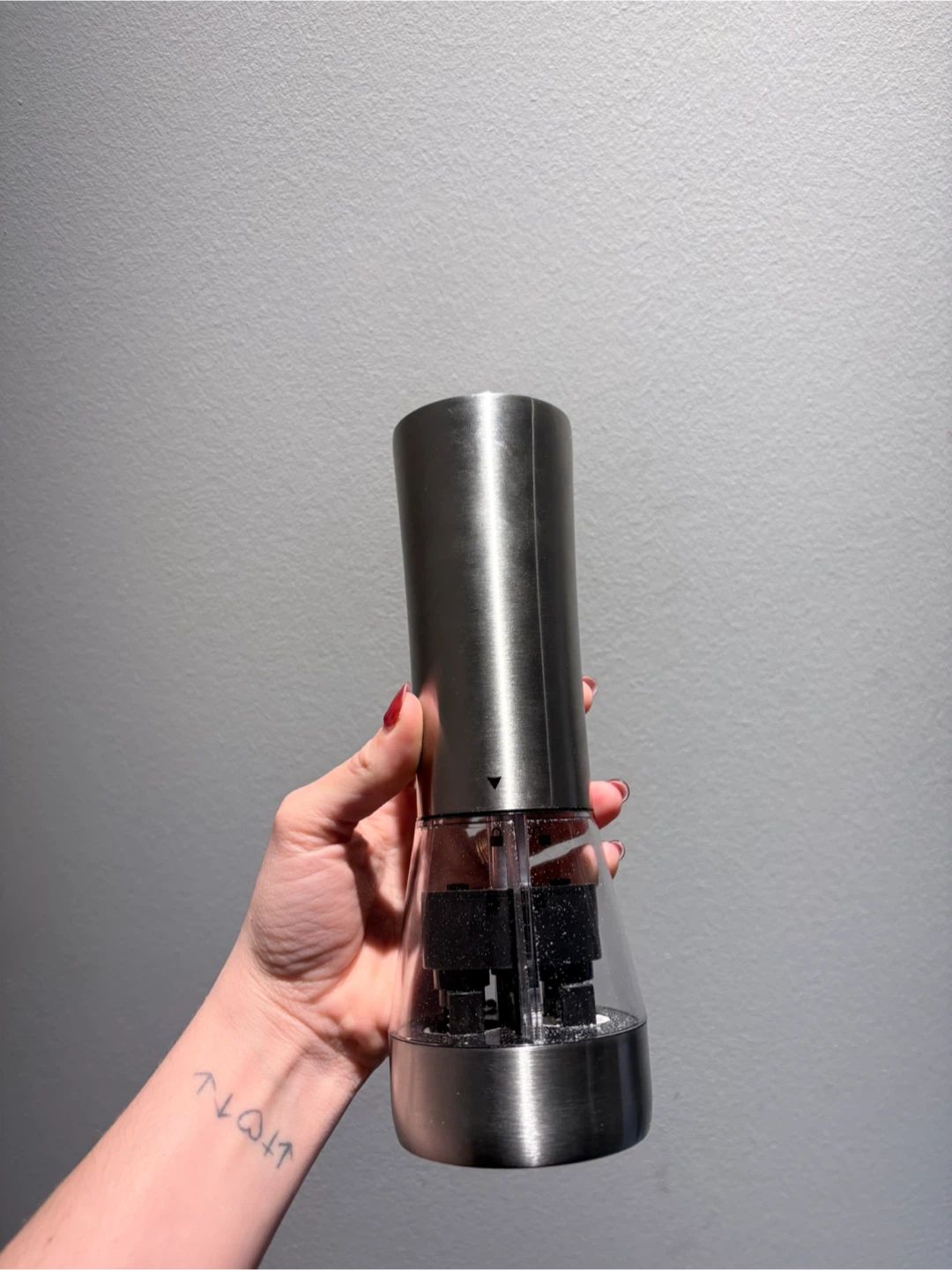 Electric Salt and Pepper Grinder Set - photo 2