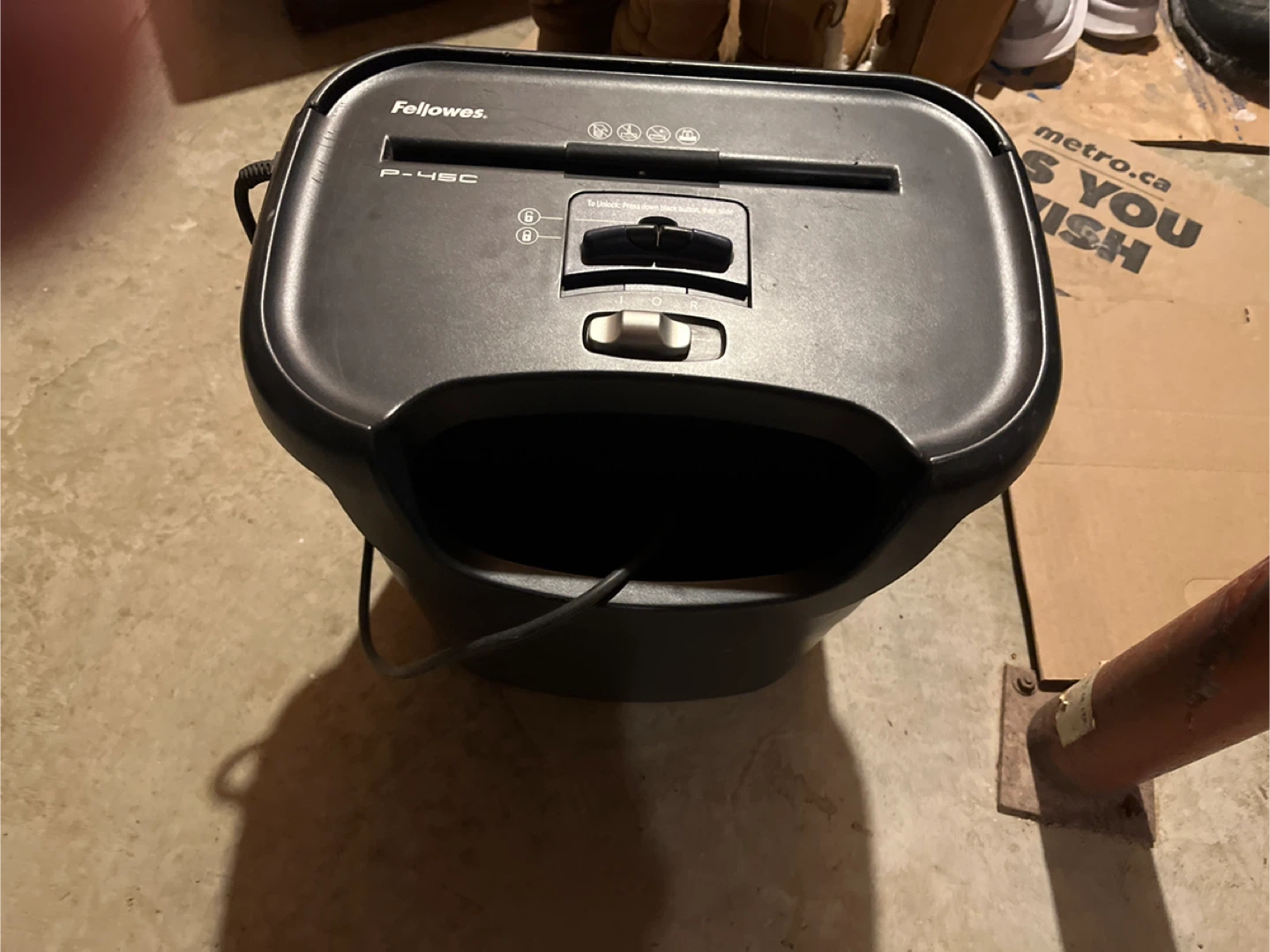 Paper shredder