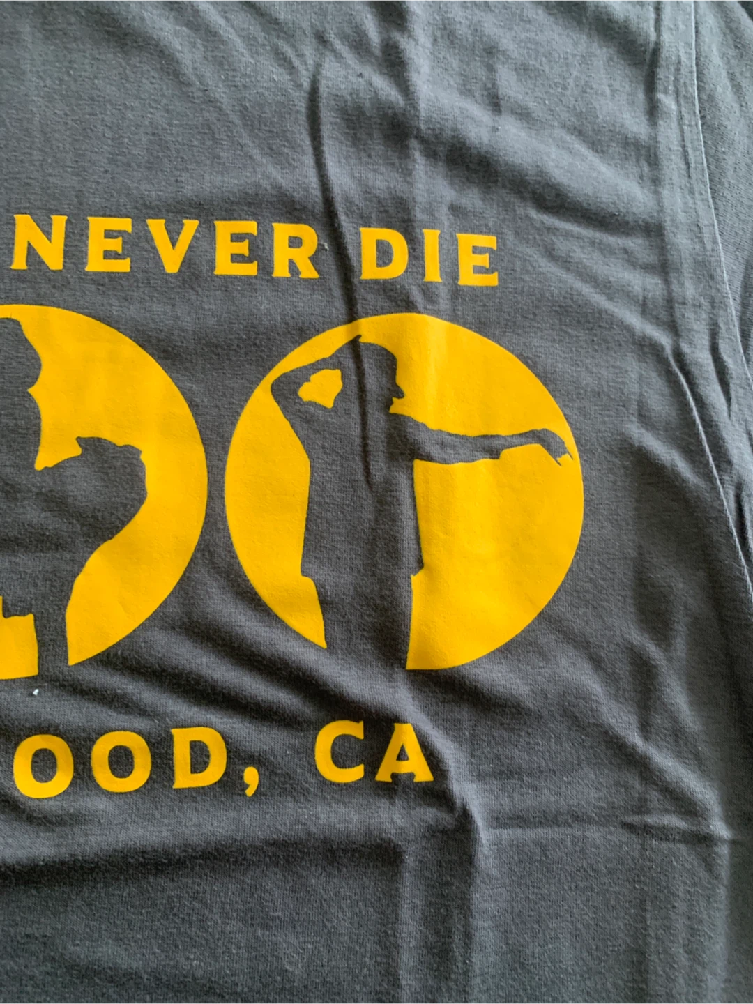 Hollywood CA Legends Never Die T-Shirt - photo 3