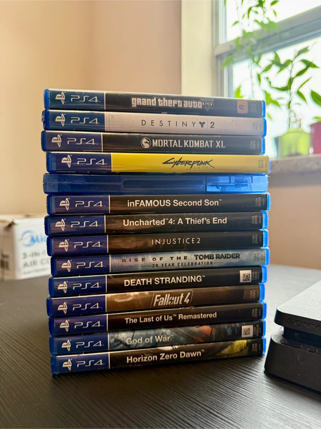 PlayStation 4 Console + 13 Games Bundle – Good Condition 🎮 - photo 4