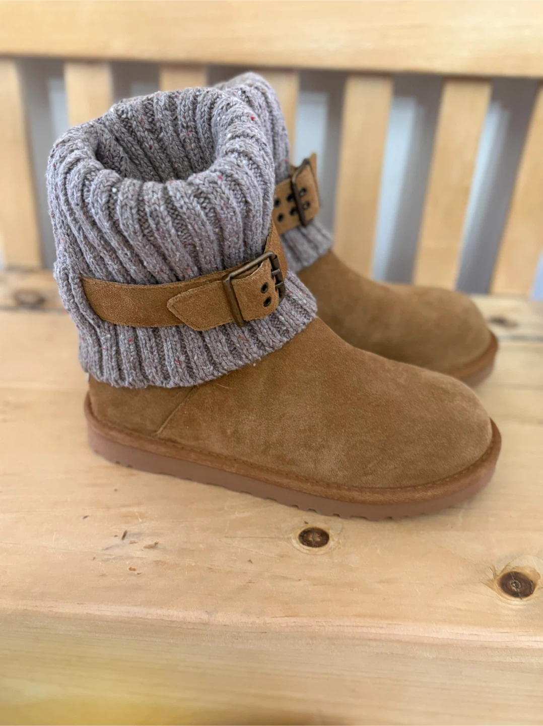 UGG Australia Women's Boots Size 7 Brown Suede Knit Cuff - photo 2