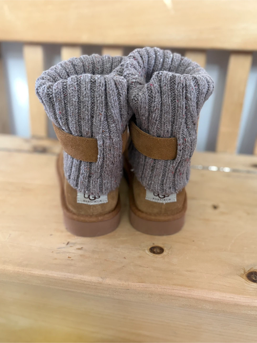 UGG Australia Women's Boots Size 7 Brown Suede Knit Cuff - photo 3