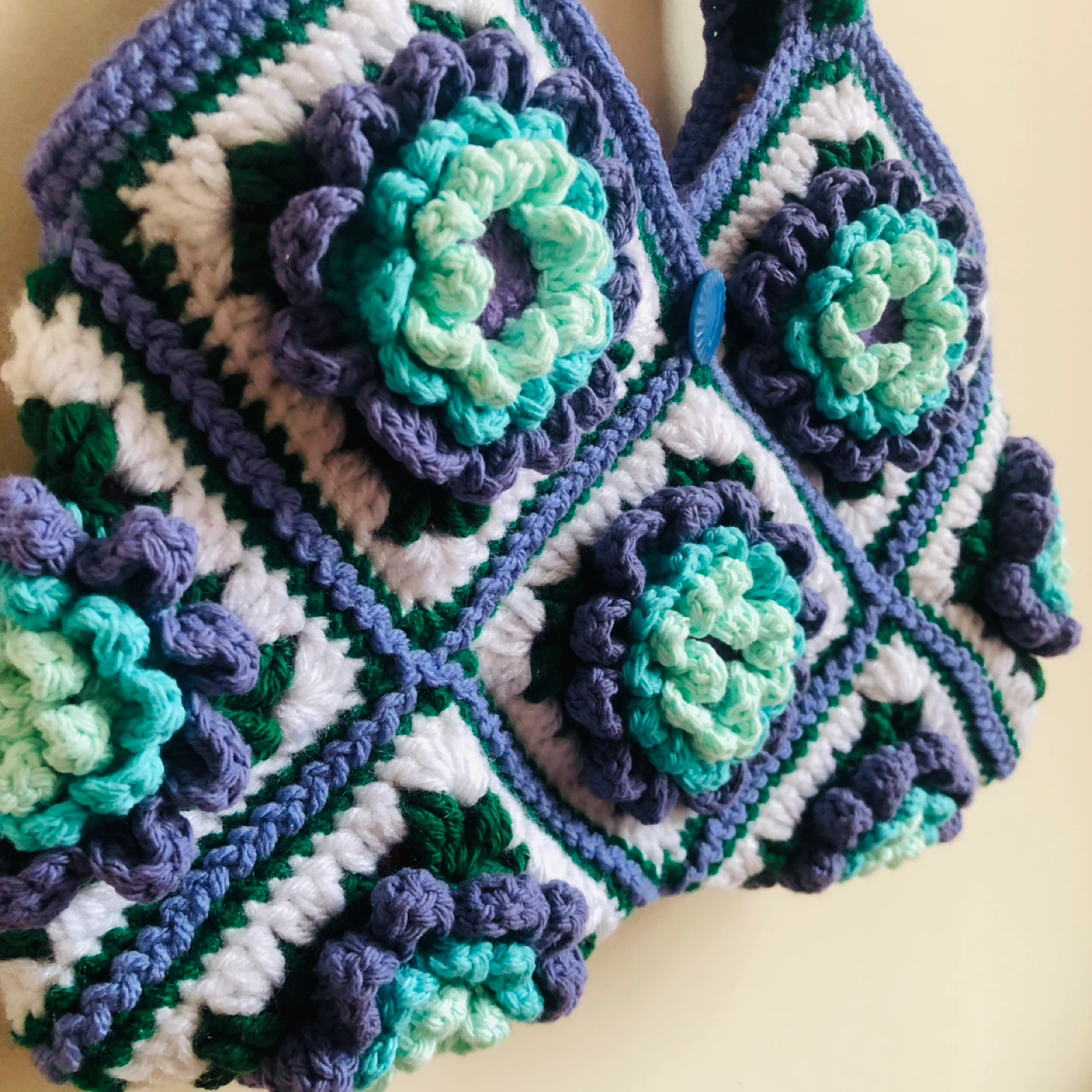 Handmade Crochet Chrysanthemum Flower Bag - photo 2