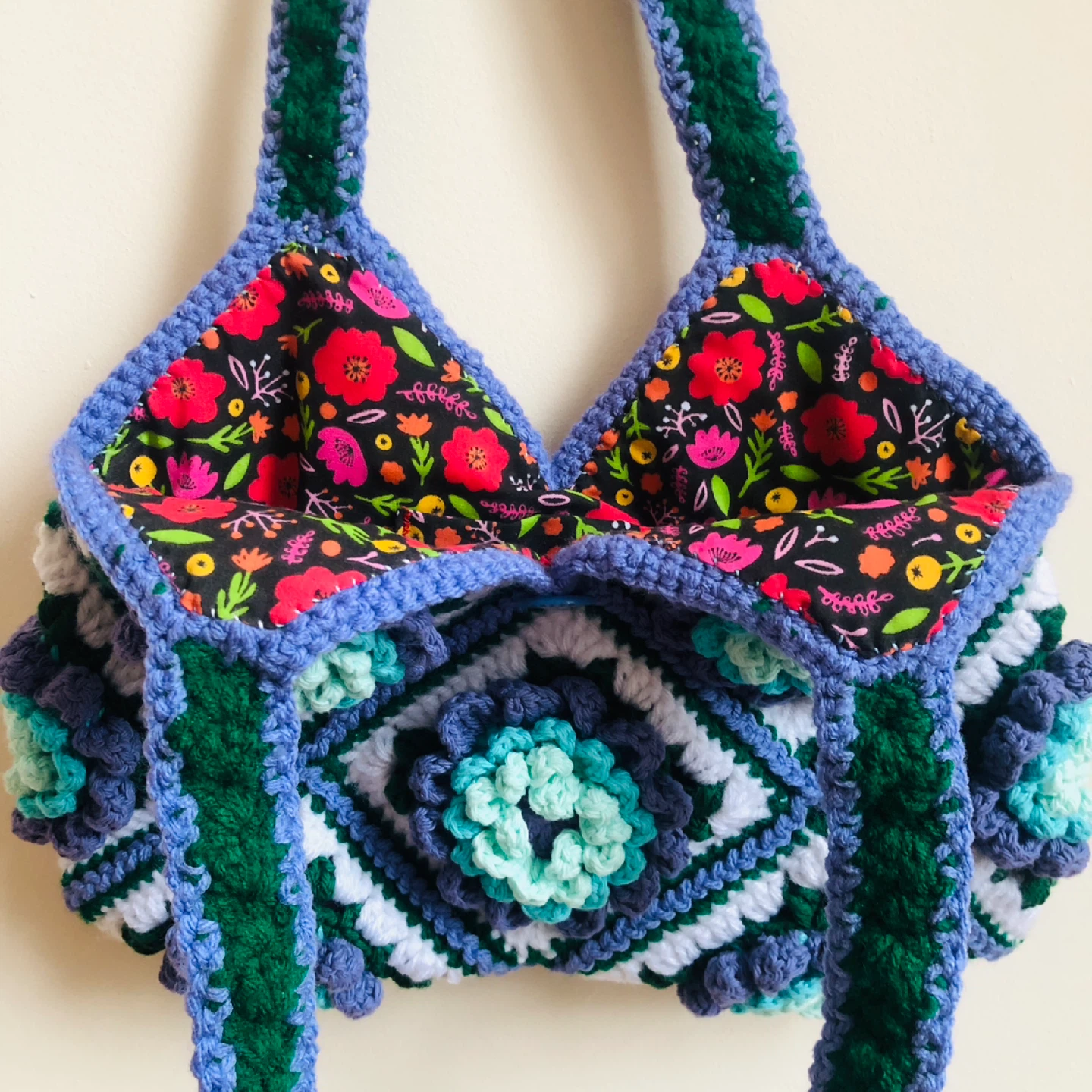 Handmade Crochet Chrysanthemum Flower Bag - photo 3